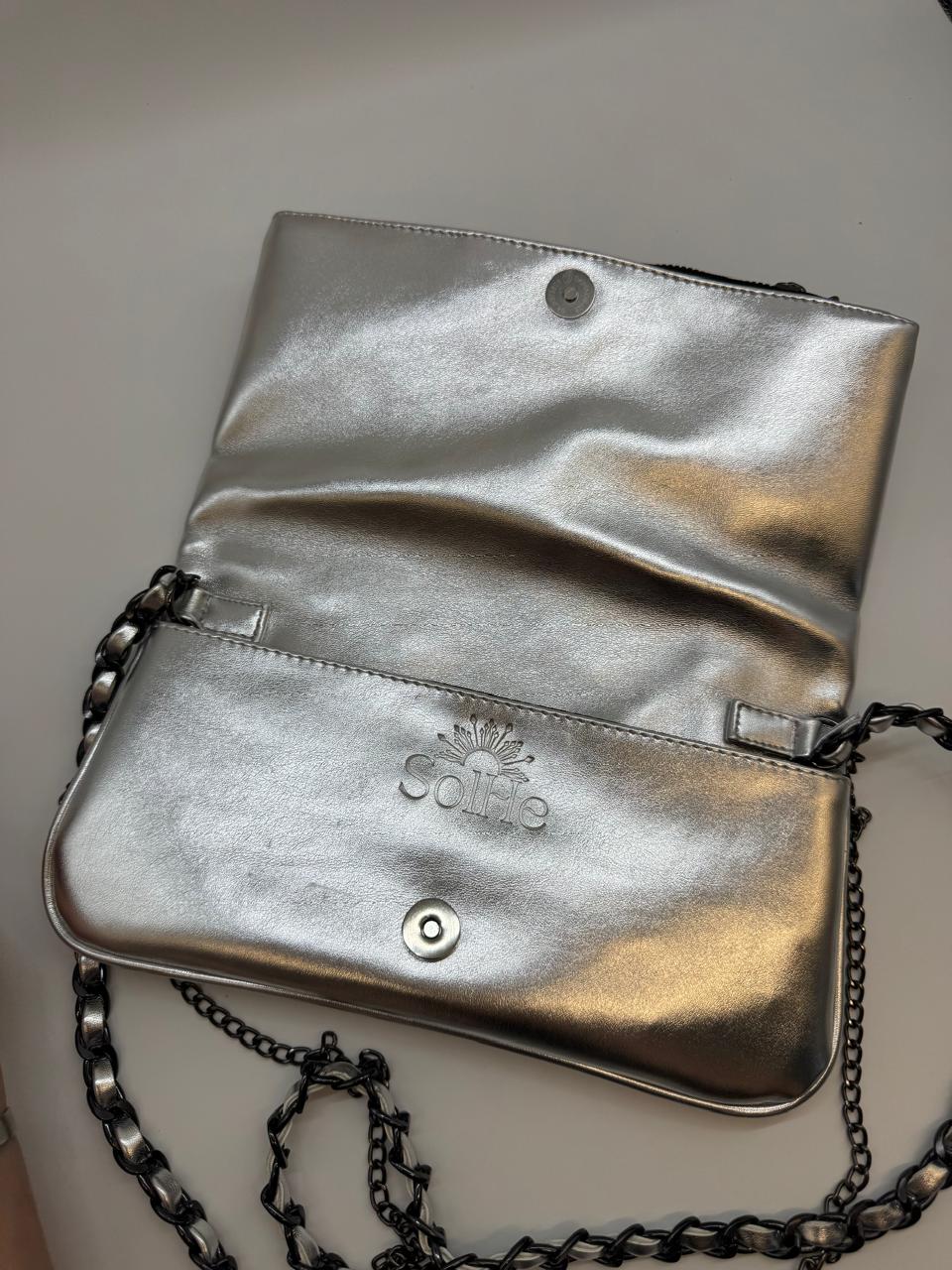 Monet bag plateada